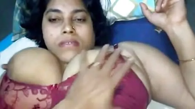 लड़की आपके कंप्यूटर पर व्यभिचारी पति ढूंढती है सेक्सी ब्लू पिक्चर फुल मूवी एचडी और आपको पुकारती है