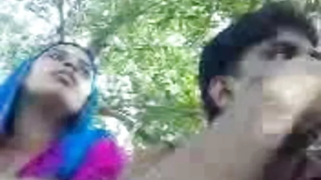 टिनी फूहड़ सेक्सी ब्लू पिक्चर हिंदी मूवी Khloe कुश उसकी तंग बिल्ली में कुछ डिक लेता है