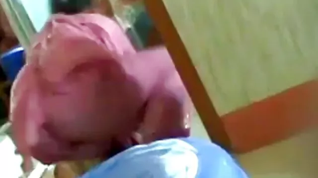 छोटी बालों वाली फुल एचडी फिल्म सेक्सी वेट्रेस