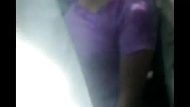 बाथटब पानी चाट बिल्ली वह पानी में पागल सेक्सी पिक्चर मूवी हद