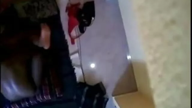 भाग्यशाली सेक्सी पिक्चर वीडियो हद मूवी आदमी