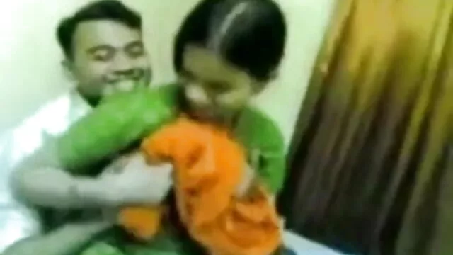पापा - वीडियो में सेक्सी पिक्चर मूवी ब्लॉन्ड लैटिना को वैजाइना और एनस बैंग हो जाता है