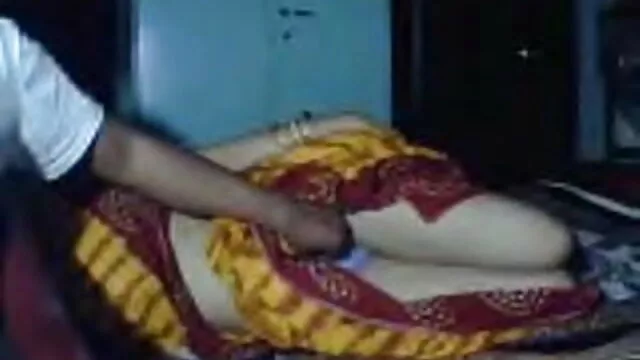 विशाल titted कुतिया 3some में लालच हो मूवी सेक्सी पिक्चर जाता है