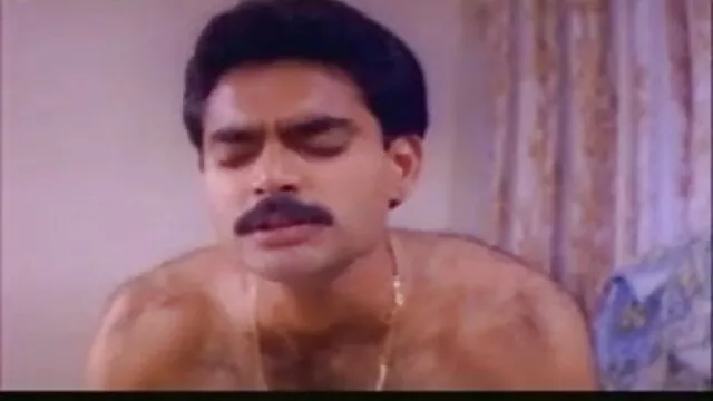 उसके बड़े बूब्स पर सेक्सी मूवी पिक्चर हिंदी Alia Janine Jizz