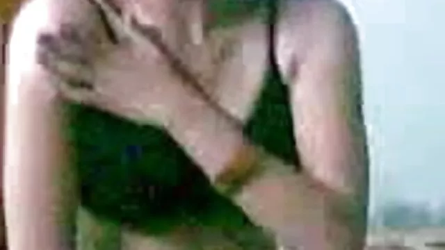 अंतरजातीय हिंदी मूवी सेक्सी पिक्चर 65