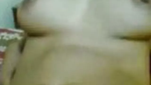 पेंटीहोज और बड़े भोजपुरी सेक्सी पिक्चर मूवी स्तन के साथ बहुत गर्म परिपक्व