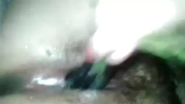 मेरी पत्नी मुझे उसकी पिक्चर मूवी सेक्सी दोस्त कमबख्त देखो