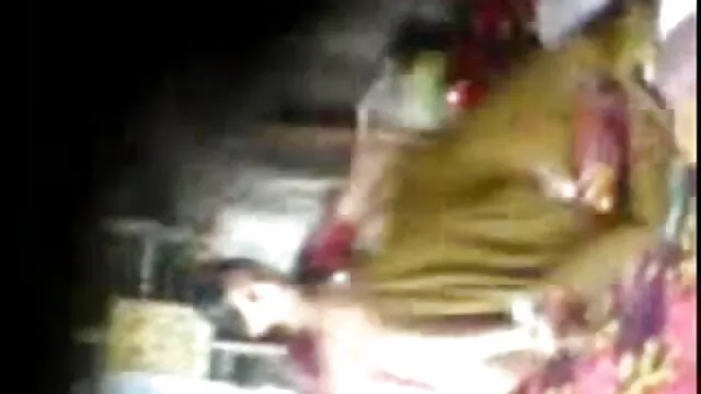 एक कार R20 में BBW परिपक्व हस्तमैथुन सेक्सी मूवी पिक्चर सेक्सी मूवी