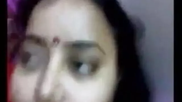 tattooted किशोर उसके चेहरे और मुंह पर सह के सेक्सी पिक्चर गुजराती मूवी साथ एक मुर्गा चूसना