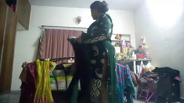 शीला चुंबन और ग्लोरिया Domini (Senza Paura एक तेल अवीव) बीपी सेक्सी मूवी पिक्चर