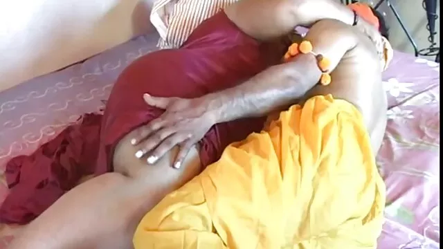 परिपक्व पत्नी धोखा देती सेक्सी पिक्चर गुजराती मूवी है (कैमस्टर)